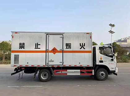 潮安爆破器材运输车